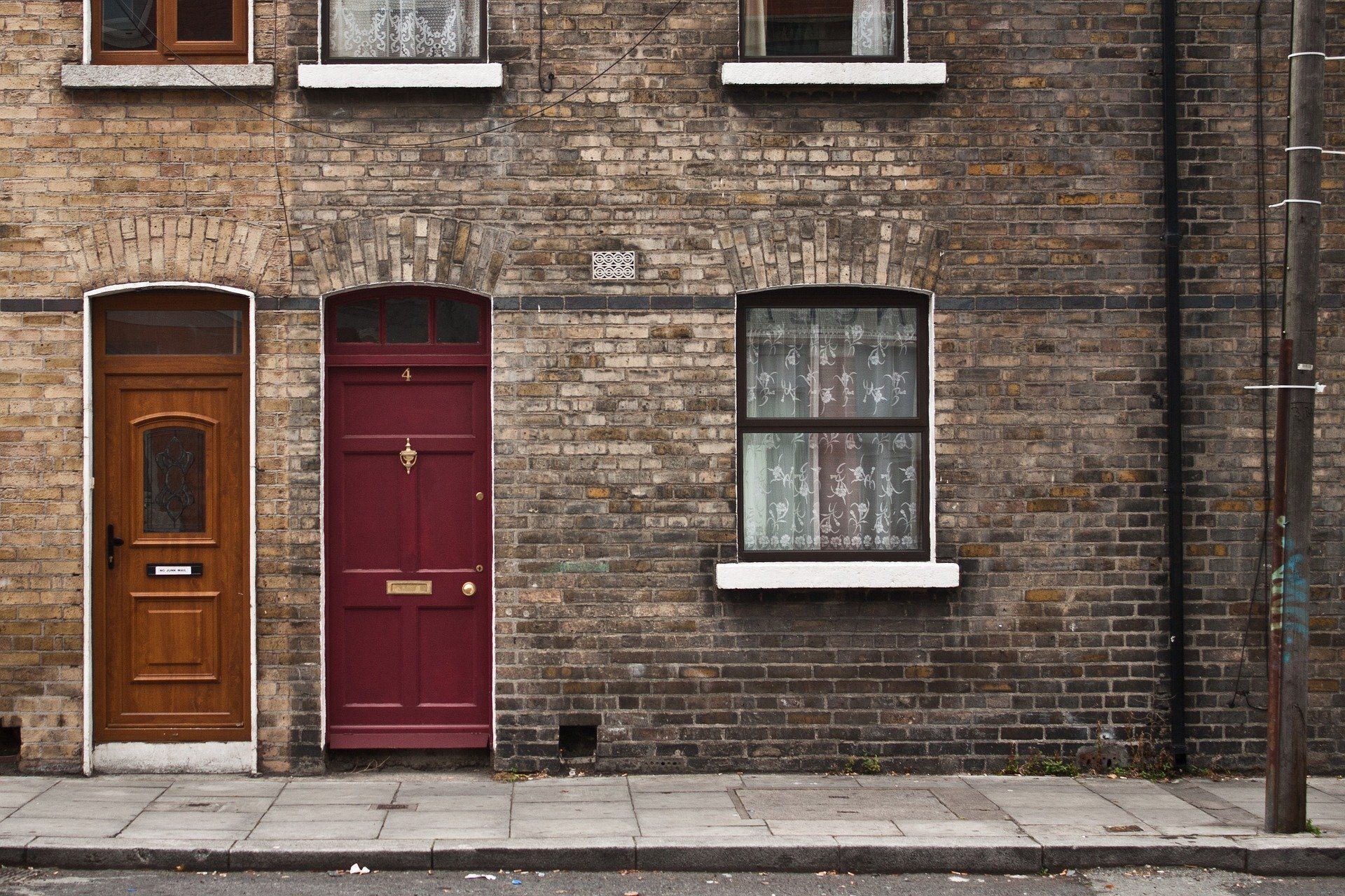 Asbestos in Houses | What to Look For & Where it's Found | Armco ...